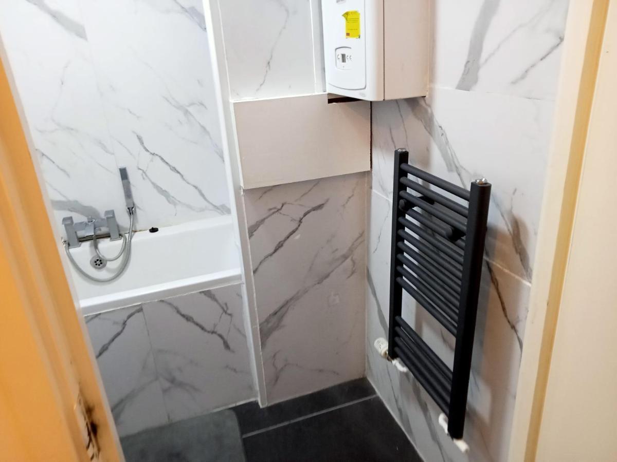 Studio Apartment In London, Bethnal Green Екстериор снимка