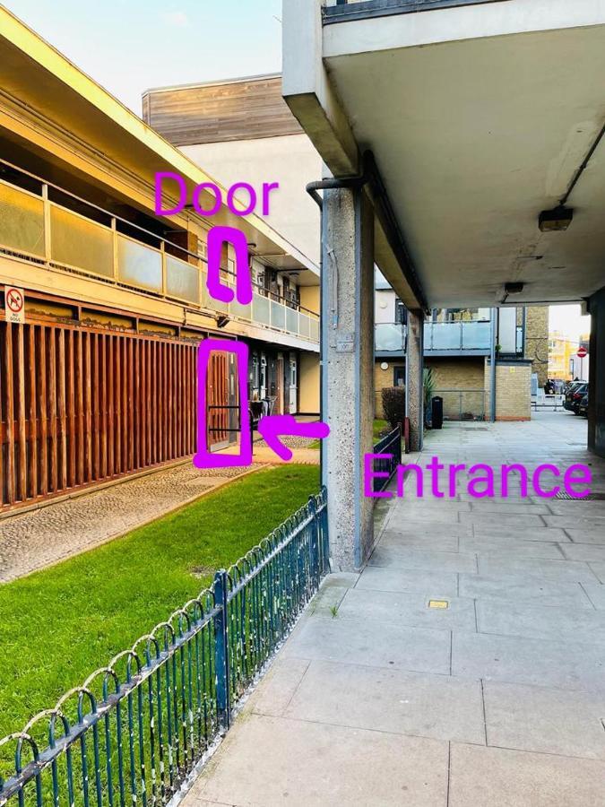 Studio Apartment In London, Bethnal Green Екстериор снимка