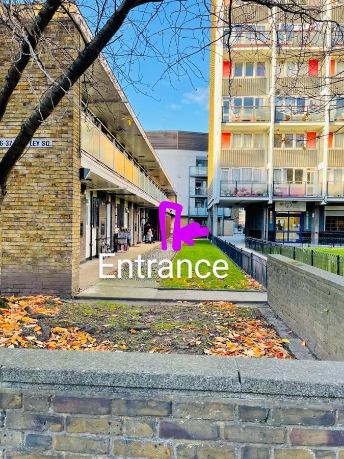 Studio Apartment In London, Bethnal Green Екстериор снимка