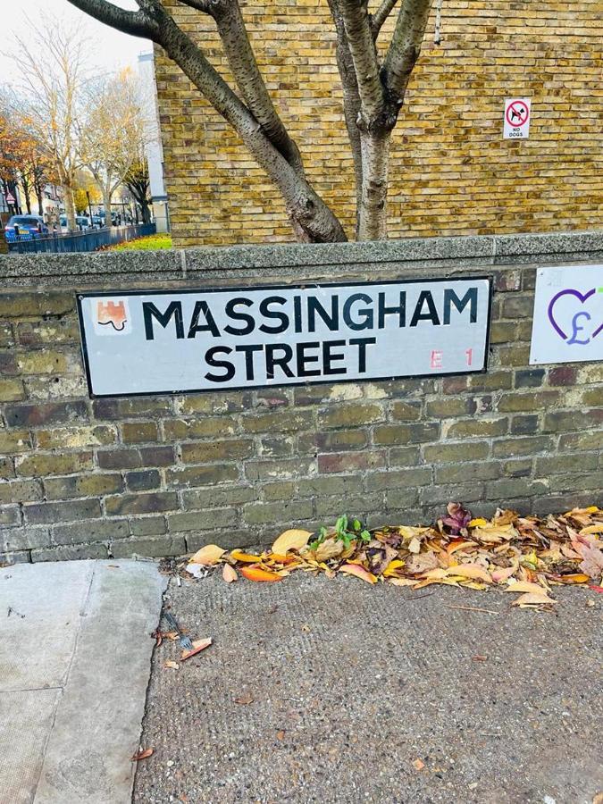 Studio Apartment In London, Bethnal Green Екстериор снимка