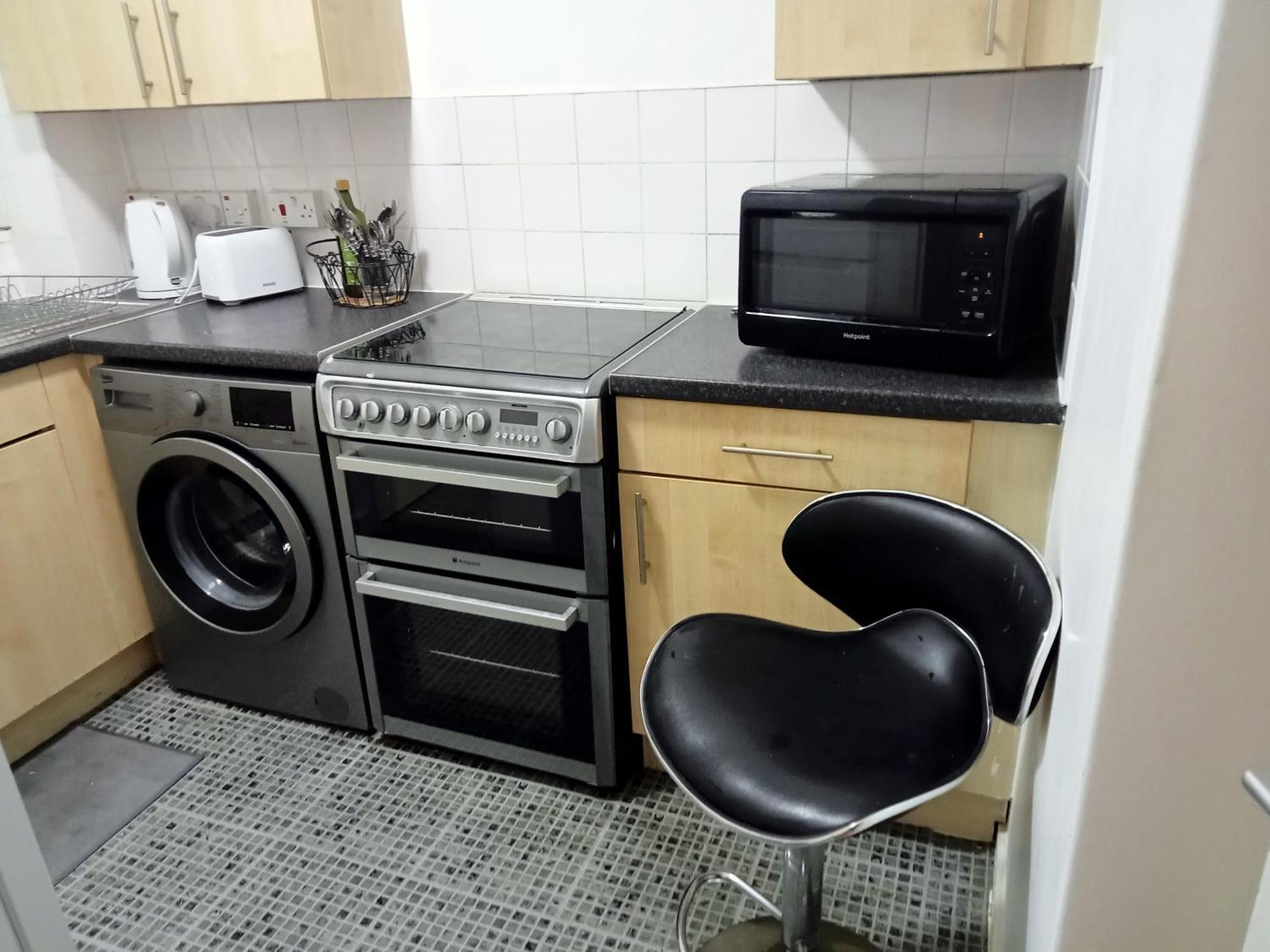 Studio Apartment In London, Bethnal Green Екстериор снимка